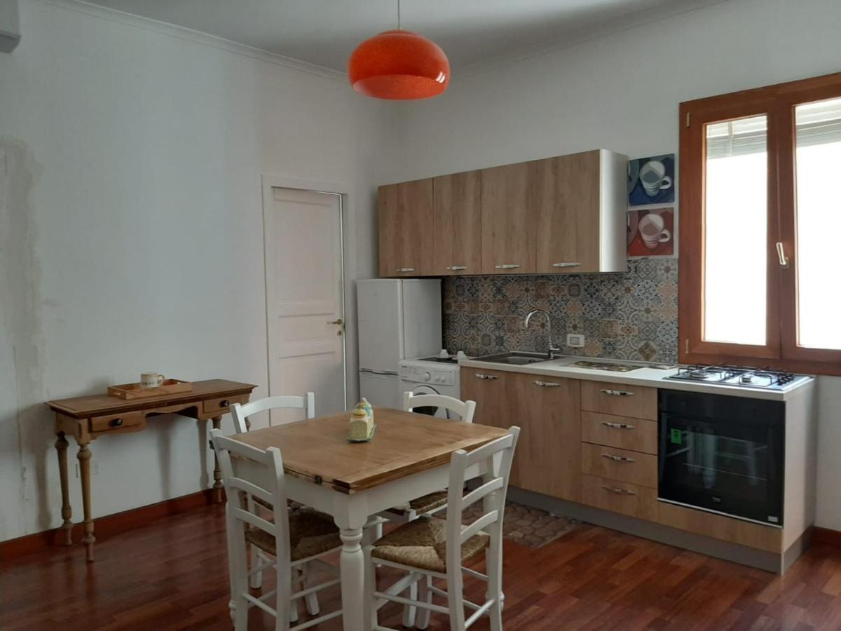 Appartamento Dimora Sagrado Lecce Esterno foto