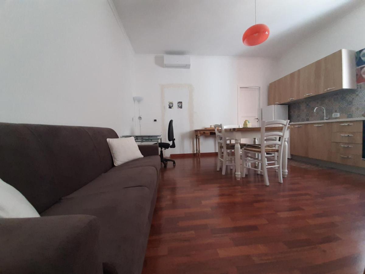 Appartamento Dimora Sagrado Lecce Esterno foto